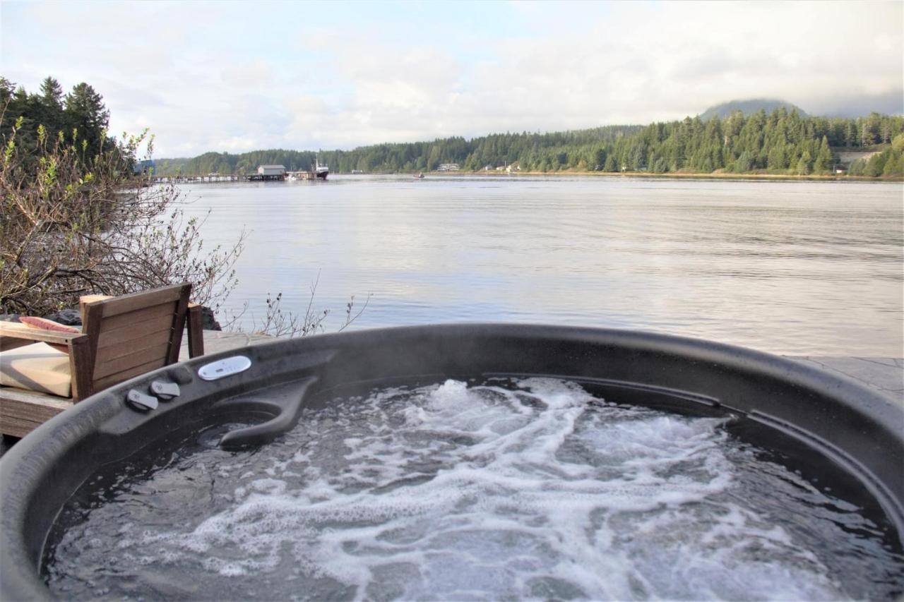 Private Room On Waterfront Property With Hot Tub Firepit - Sea Esta Ucluelet Luaran gambar